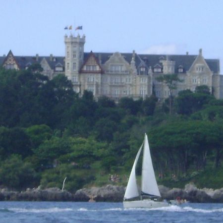Apartamentos Dos Robles Somo Exteriör bild