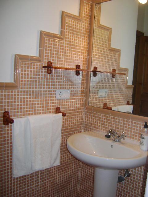 Apartamentos Dos Robles Somo Rum bild