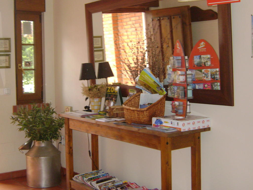 Apartamentos Dos Robles Somo Exteriör bild